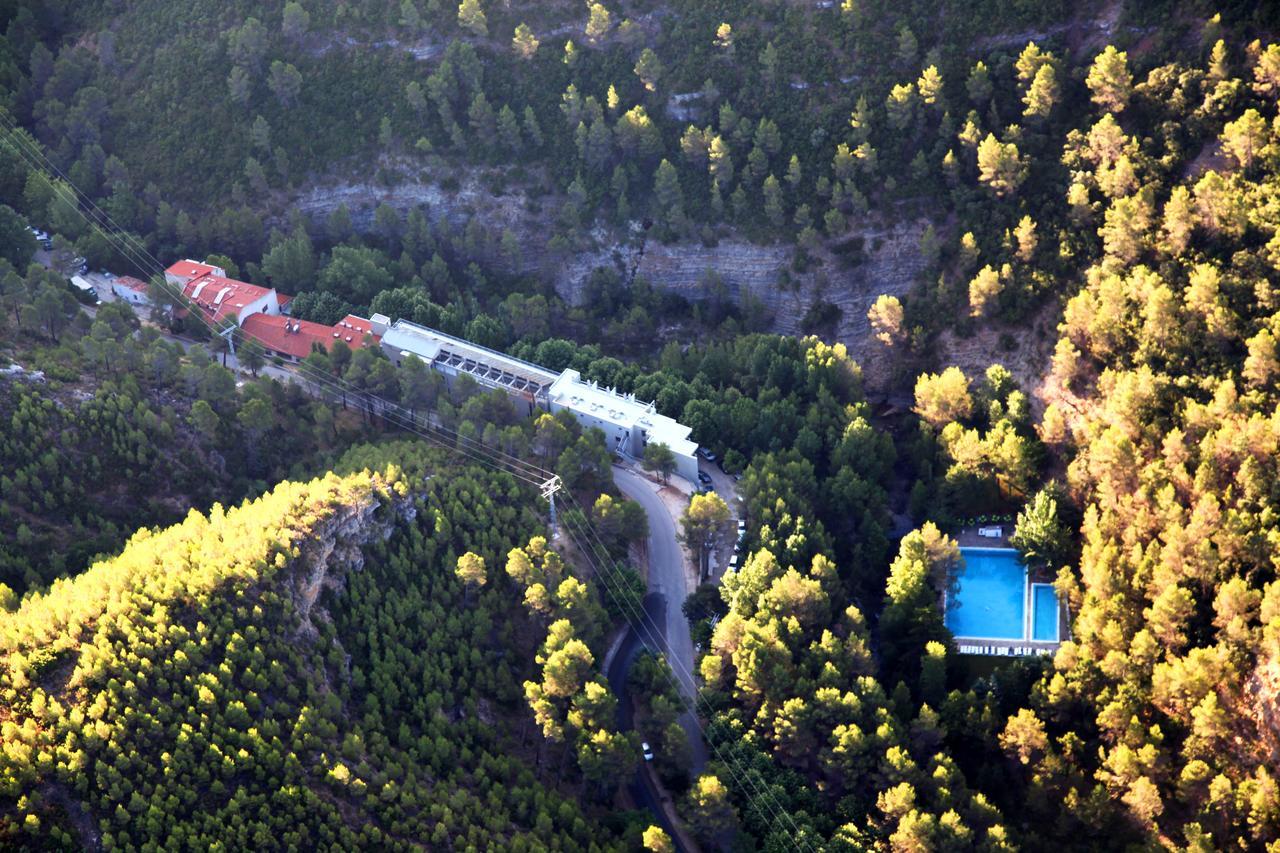 耶斯特 Balneario De Tus酒店 外观 照片