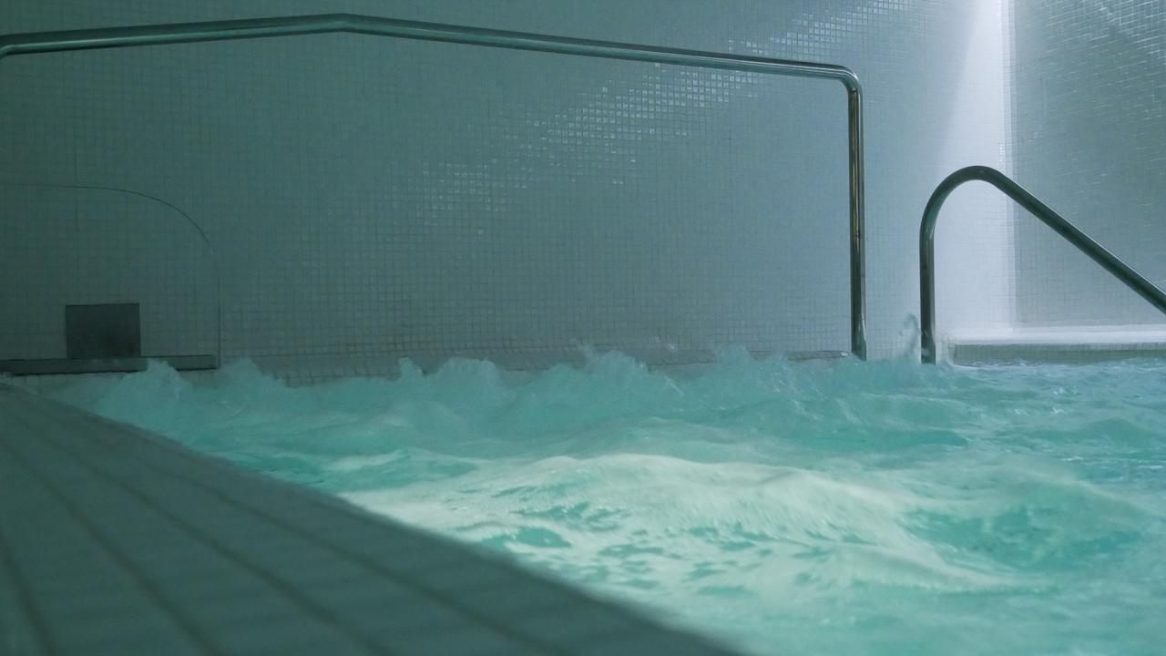 耶斯特 Balneario De Tus酒店 外观 照片